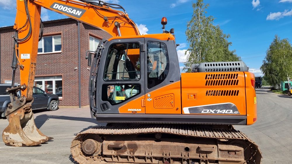 Экскаватор Doosan DX 140 LC 2020