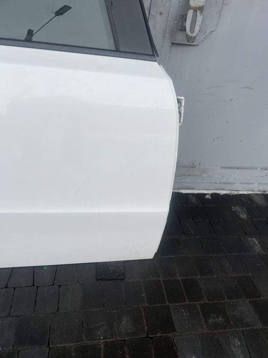 Peugeot 508sw двері.