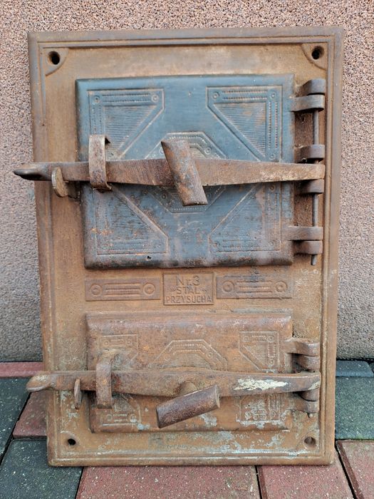 Drzwiczki do pieca wedzarni kominka żeliwne