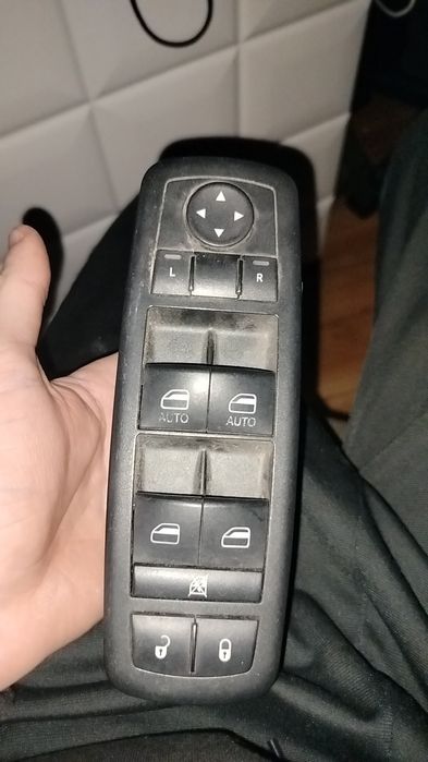 Dodge Durango 2014 panel sterowania szybami lewy
