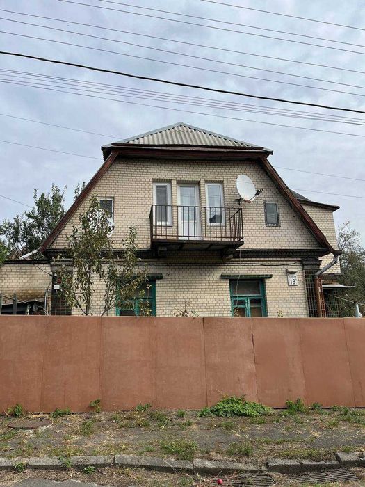 Оренда першого поверху приватного будинку Устинівський пров. 18А