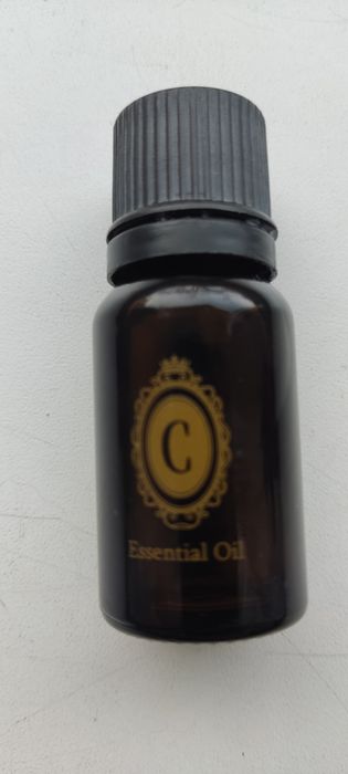 Ефірна олія лавандова