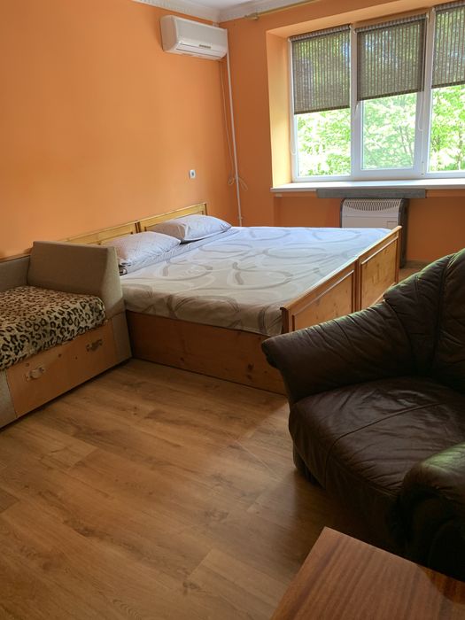 Оренда однокімнатної квартири біля термального басейну подобово