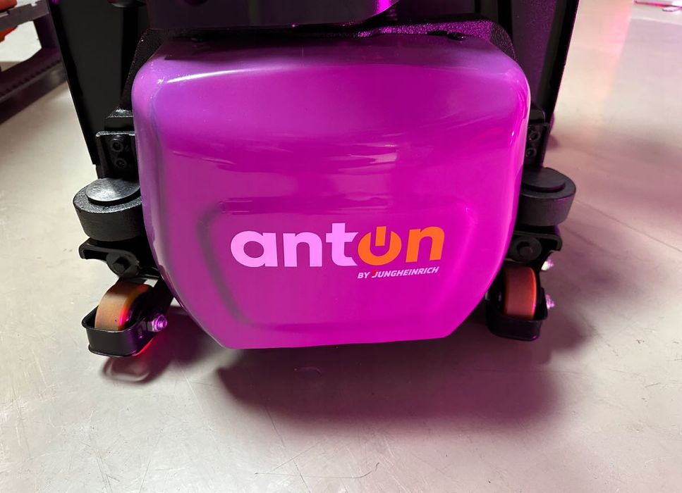 AntOn by JUNGHEINRICH Elektryczny Wózek Paletowy PTL 1.5 Bateria lion
