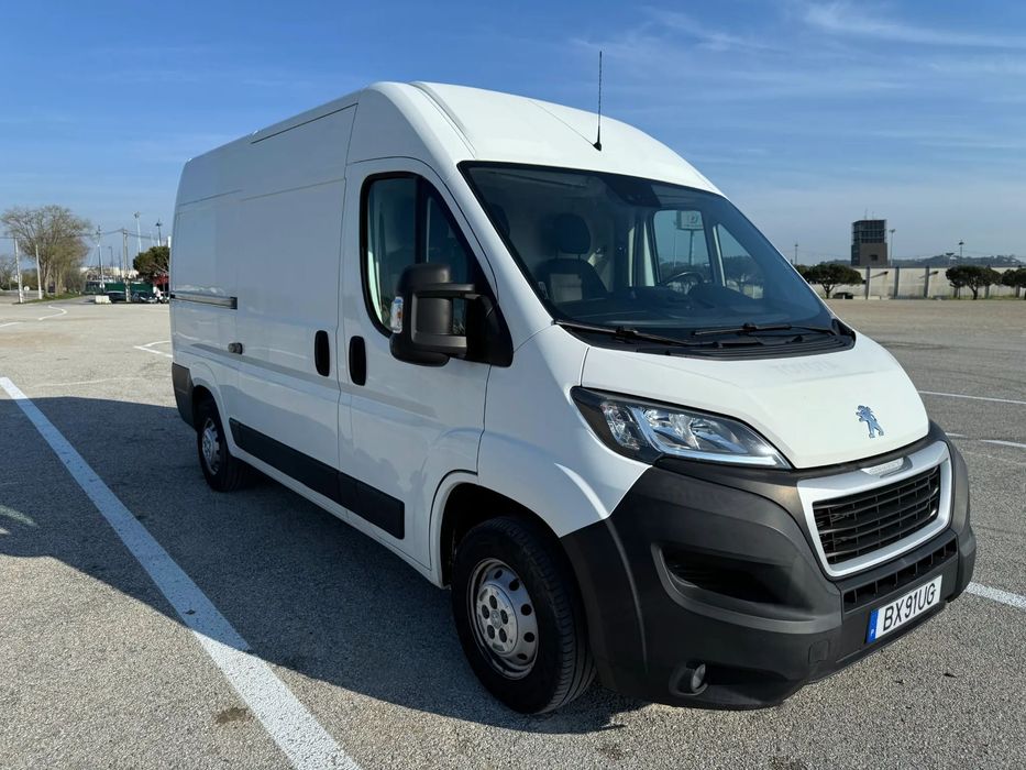 Peugeot Boxer 2.2 BlueHDi 140cv 333 L2H2 GPS/AC
