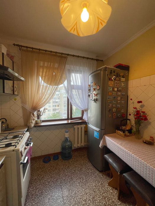 Продам 2-кімнатну квартиру. ПІДХОДИТЬ ПІД ДЕРЖАВНІ ПРОГРАМИ ! ! !