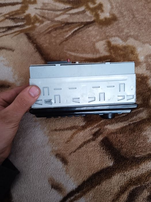 Продам магнітола в авто