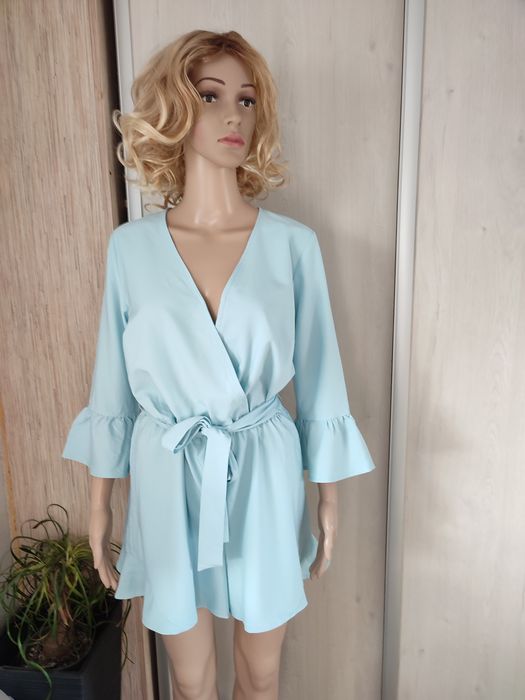 Kombinezon damski firmy Bodyflirt roz L, jasnoniebieski , dekolt koper