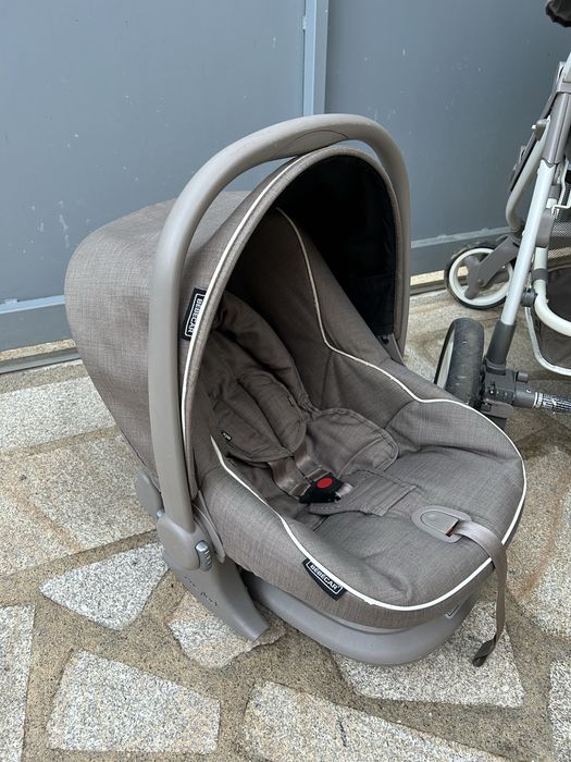 Carrinho de bebe trio bebecar com isofix para carro + acessórios
