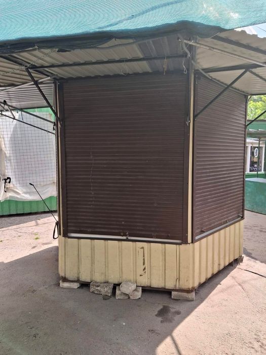 Продам магазин в центральному ряді