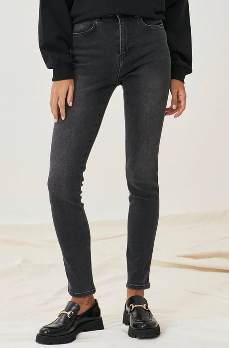 WRANGLER skinny high bodybespoke 630 ,2022 року ,високий  пояс ,