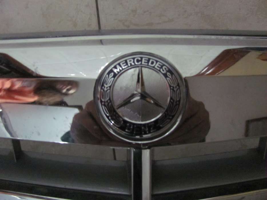 Grelha Original da Mercedes c220 de 2008