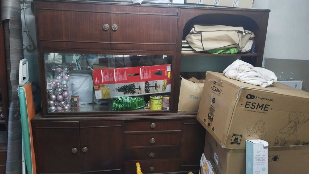 Móvel de grandes dimensões