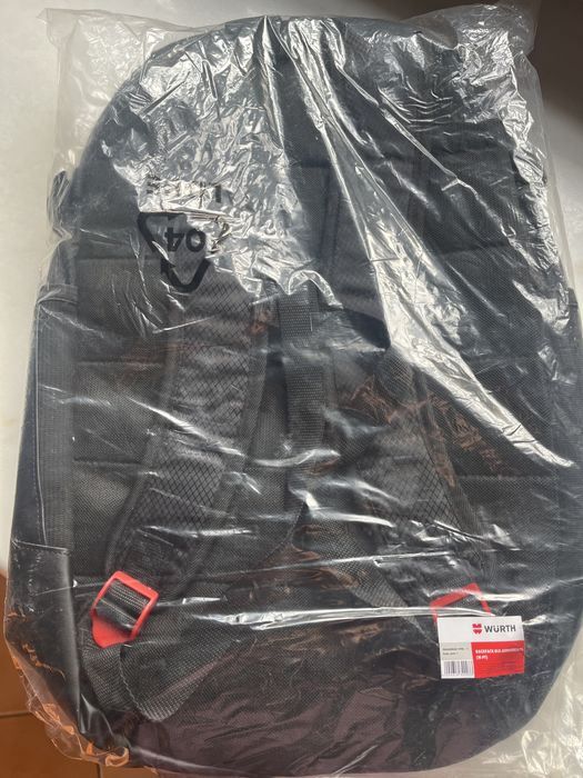 Mochila nova e selada Wurth