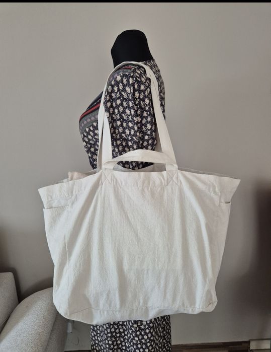 Duża torba płócienna Massimo Dutti shoperka idealna na wiosnę