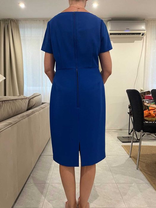 Супер платье бренда hobbs 450 грн