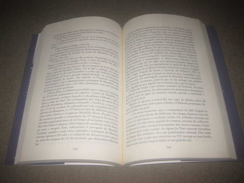 Livro "Quem Quer Ser Bilionário" de Vikas Swarup