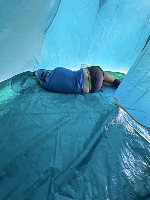 Tenda iglo de campismo para ate 4 ocupantes