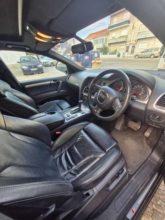 Vende-se Audi Q7 TDI