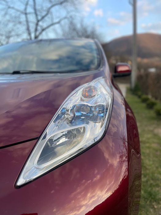 Nissan leaf 30kw