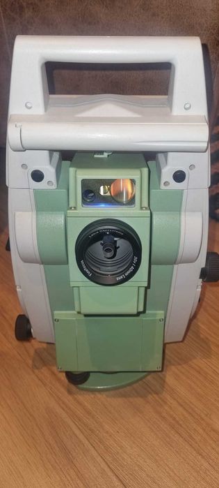 Leica TS12 5" Tachimetr robotyczny bezlustrowy z CS15 Viva