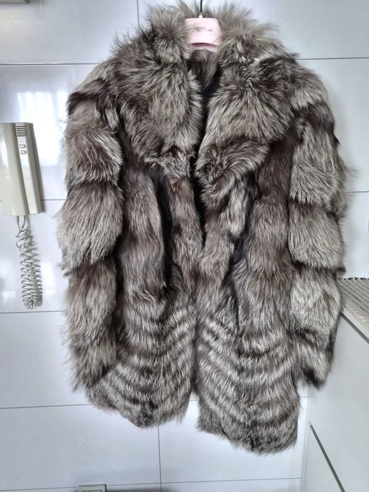 Eleganckie Futro Ze Srebrnego Lisa | Damskie | Rozmiar L/40