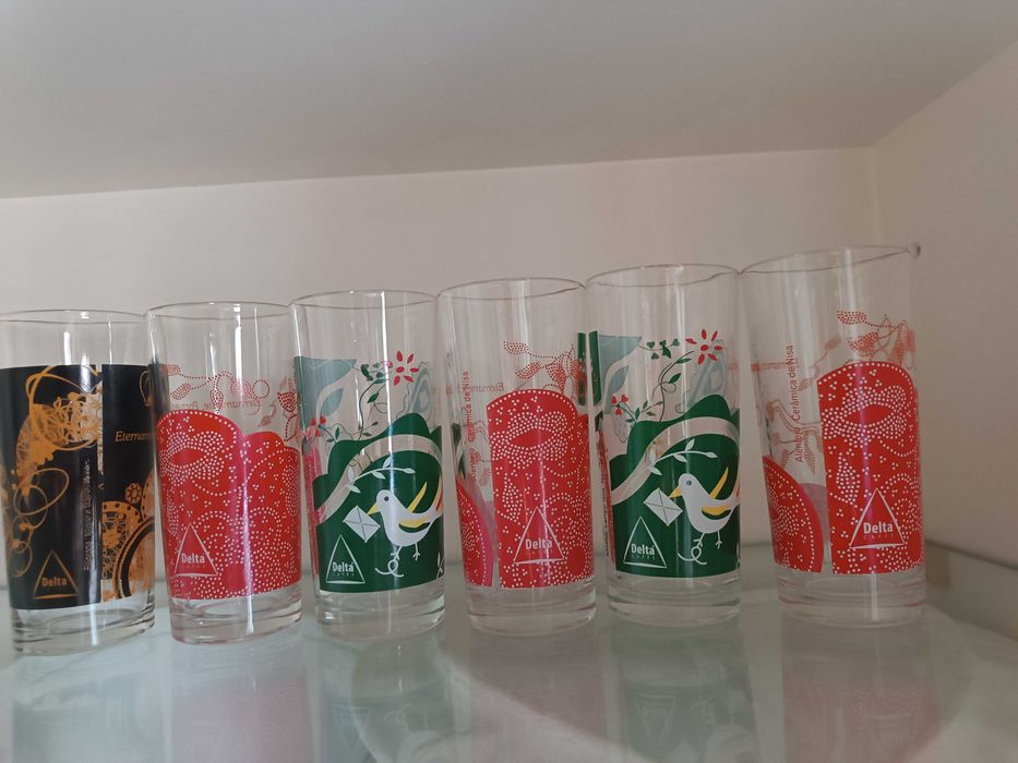 Copos de coleção Delta