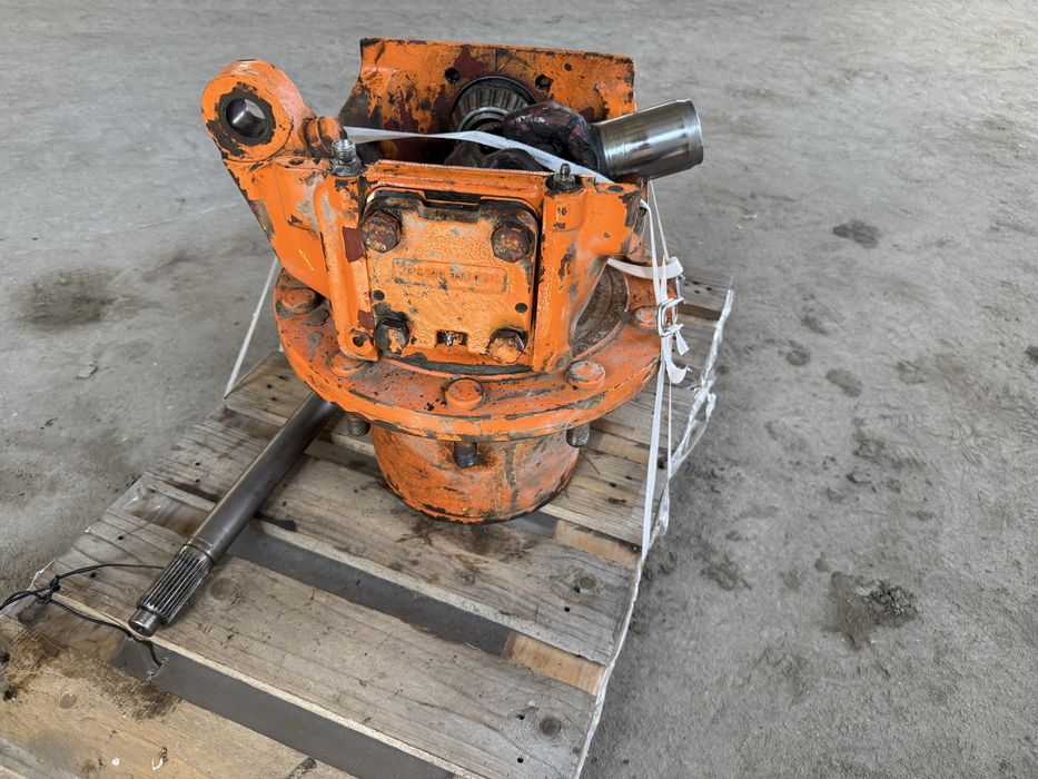 Zwolnica, zwrotnica zf apl b755 komplet prawy do koparki