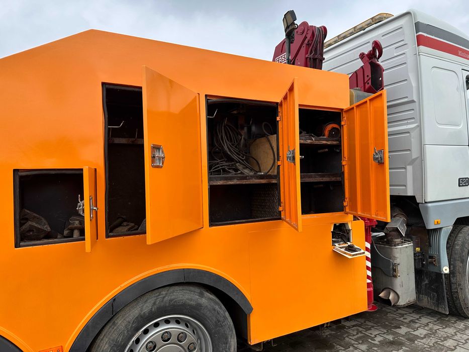 Volvo FH16 520 к.с. | Спецевакуатор для вантажівок | 8x4 | Кран Fassi