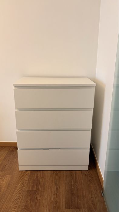 Ikea malm comoda 4 gavetas