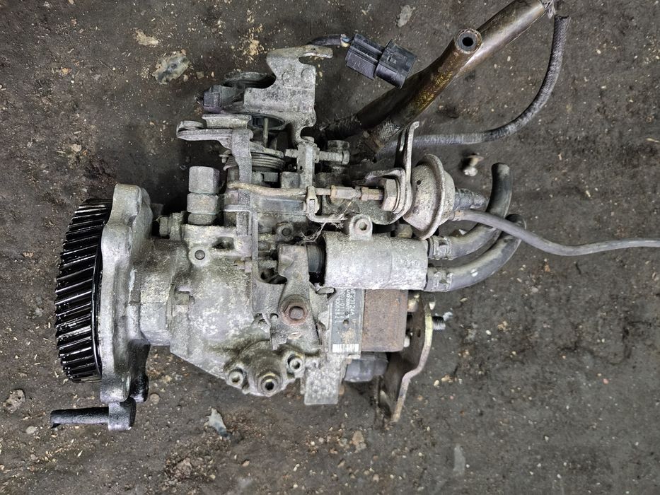 Pompa wtryskowa silnika 4M40 Mitsubishi Canter 2,8