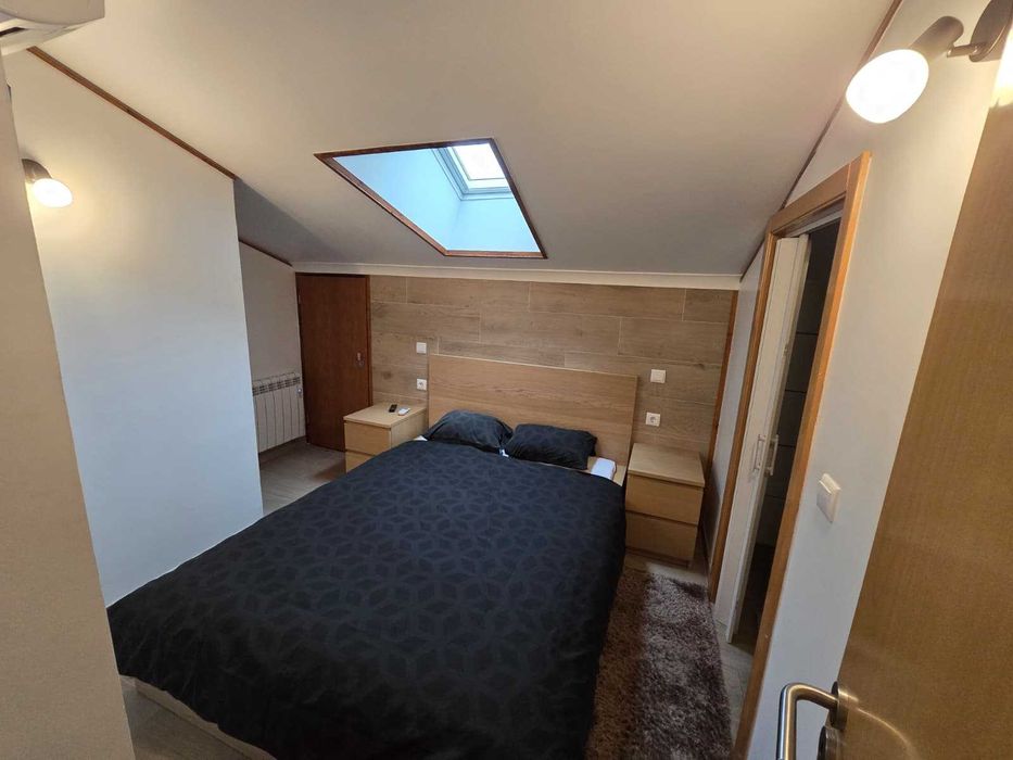 Vende-se Casa T3 + T2