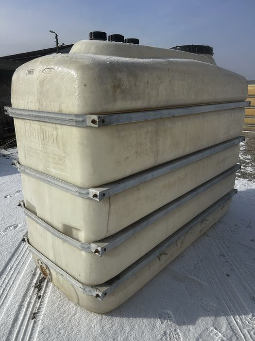 Zbiornik 4000l Biały Duży Właz Woda Przewierty Pluczka Trans ROBSON