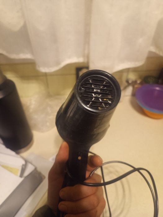 Suszarka BaByliss Cordkeeper - Suszarka do włosów o mocy 2000 W z unik