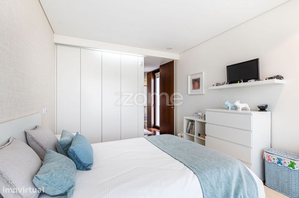 Moradia T5 em Palmeira, Braga