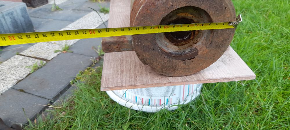 Wałek masywny do piły, krajzegi, szlifierki