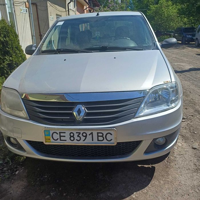 Продається Renault Logan 2011 .