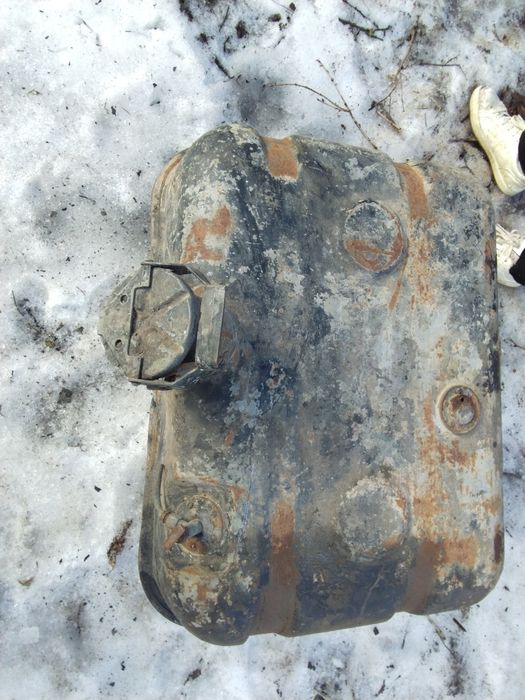 Топливний бак без кришки Газ,б,в,
