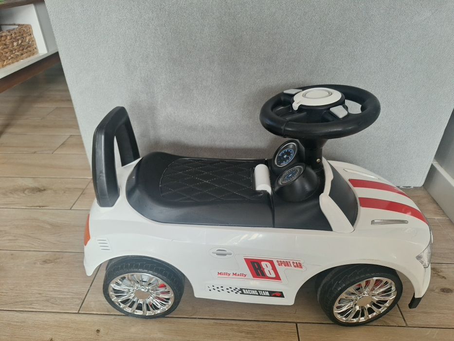 Auto jeździk samochód