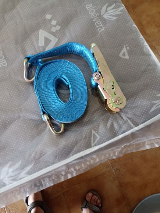 Cintas para amarrar camião novas