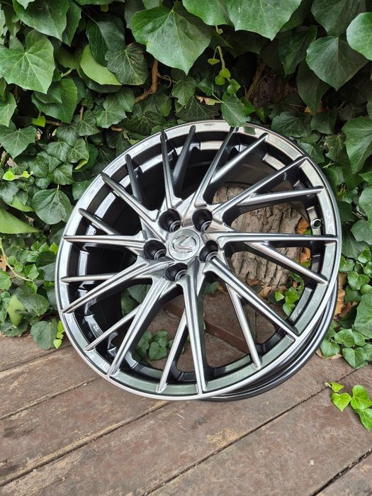 Нові диски Lexus R19 8J 5x114.3 ET35 60.1 RX NX RC / Toyota
