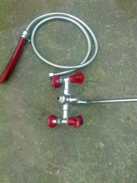 Sprzedam baterię wannową scienną