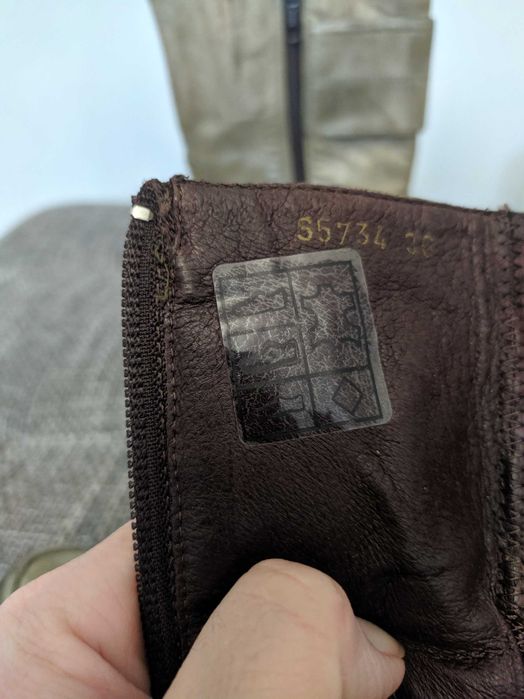 Сапоги короткие демисезонные из натуральной кожи