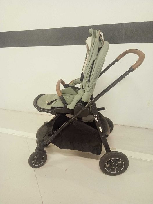 Carrinho Joie / Joie Stroller