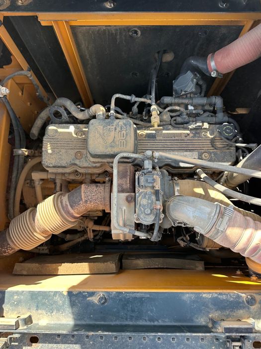 Escavadora Hyundai HX300 ANL 2020