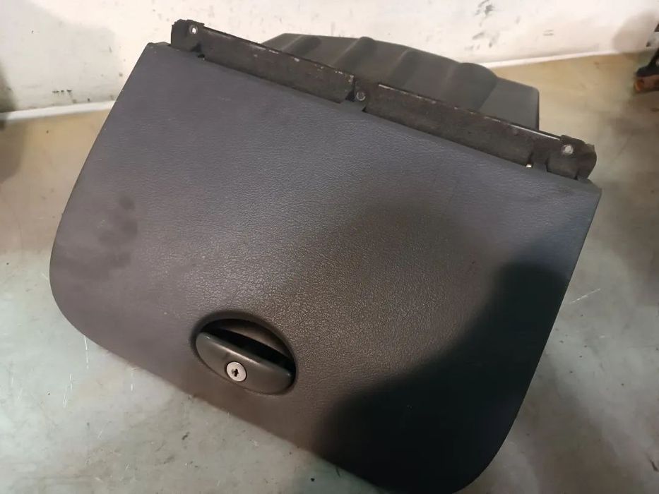 PORTA LUVAS CITROEN C5 01-08