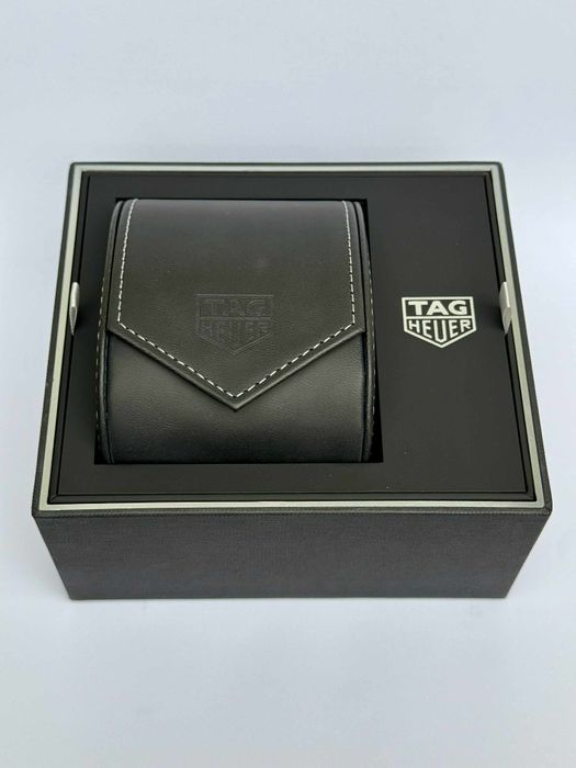 Zegarek  Carrera TAG HEUER