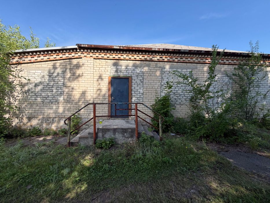 Продам коммерческое помещение с. Николаевка (Новомосковский район)