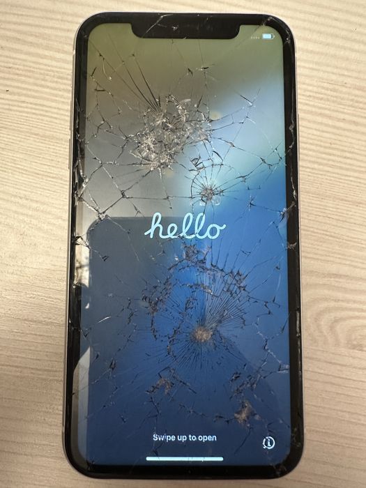 iPhone X R rozbite na części