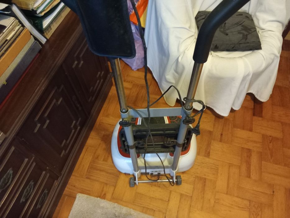 Vibro fit, maquina vibratoria de ativação sanguínea e muscular.